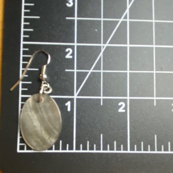 Cookie Lee Style Shell Pendant Necklace Earring Set Unmarked Beaded Silver Tone - Picture 5 of 12